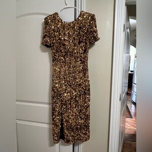 Size Large Dress the Population sequence formal/ party dress.